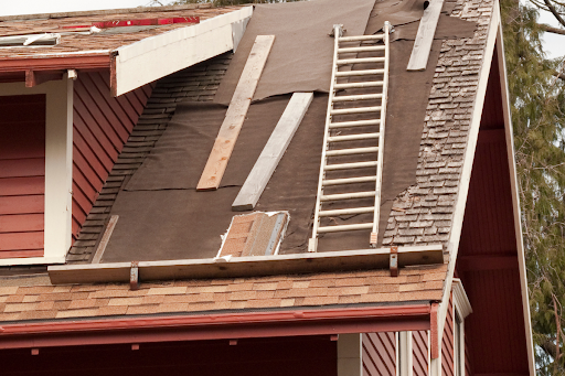 Finding out when it's time for a roof replacement